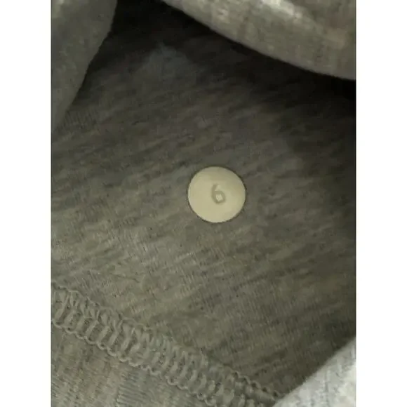 Lululemon Women’s Pullover Hoodie Size 6 Light Heather Gray Satin Trim Athletic - Picture 7 of 11